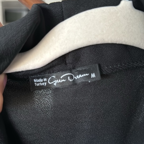 Beautiful black cardigan/jacket - Picture 2 of 3